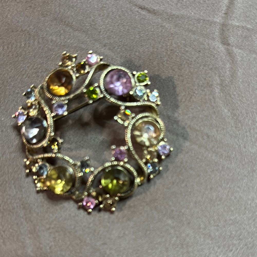 Gold and Yellow Floral Brooch with Intricate Detailing